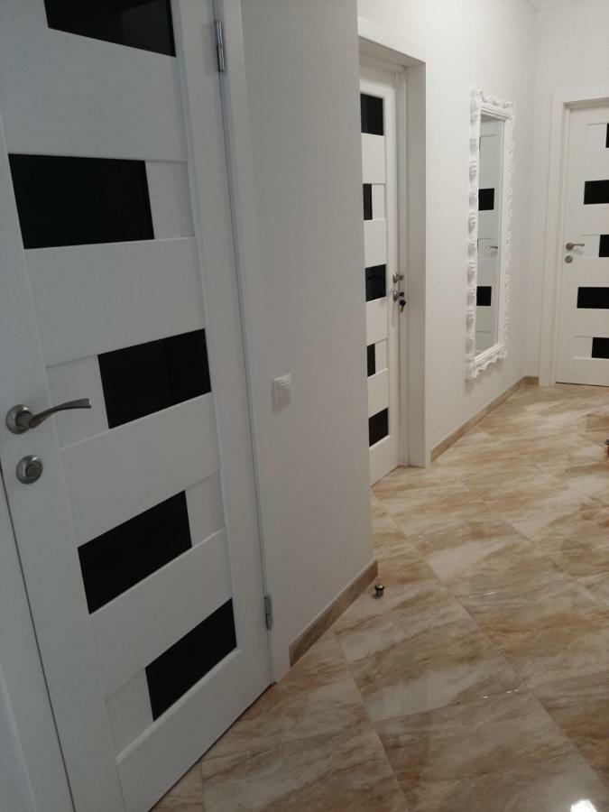 Apartment In Serbska Lviv Exterior photo
